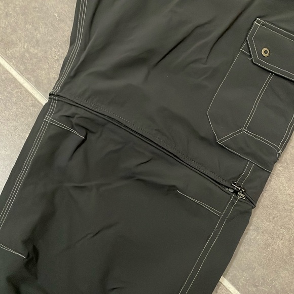 KUHL RENEGADE™‎ CARGO CONVERTIBLE size 40X30 - Picture 7 of 11